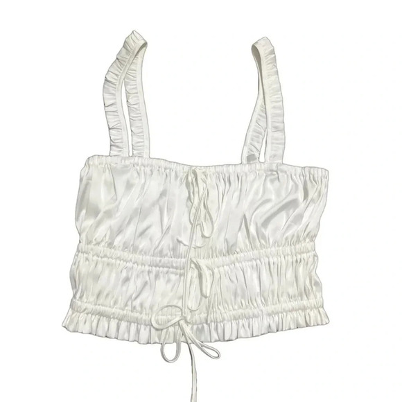 NWT! WAYF Peyton White Smocked Crop Camisole. Medium - Picture 4 of 8